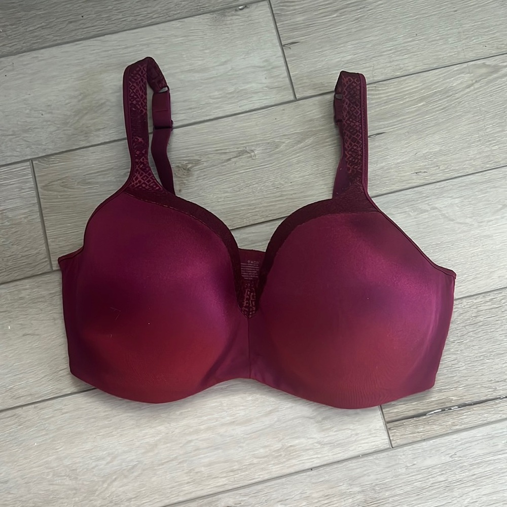 Playtex Secrets Shapes & Supports Balconette Full Figure Underwire Bra